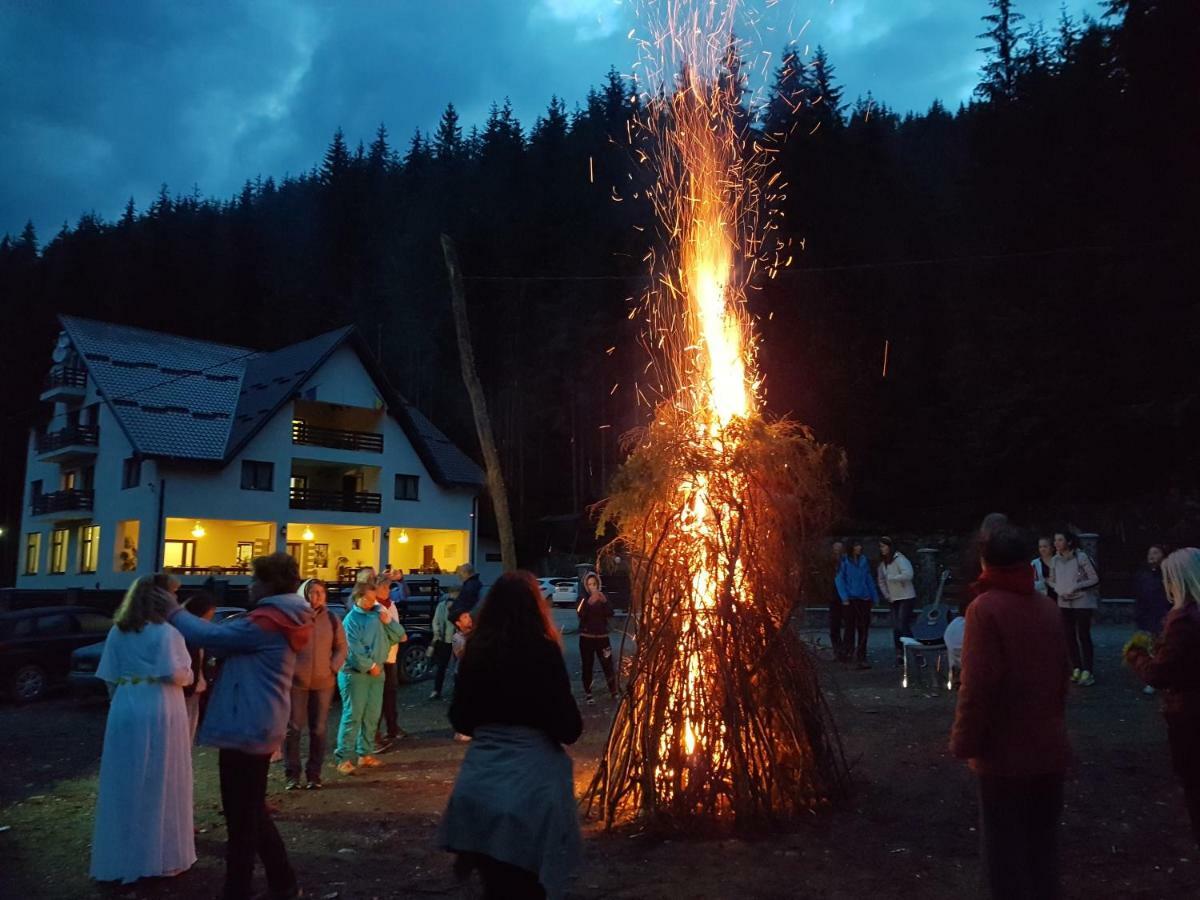 Perla Padurii Hotell Valea Mare  Eksteriør bilde
