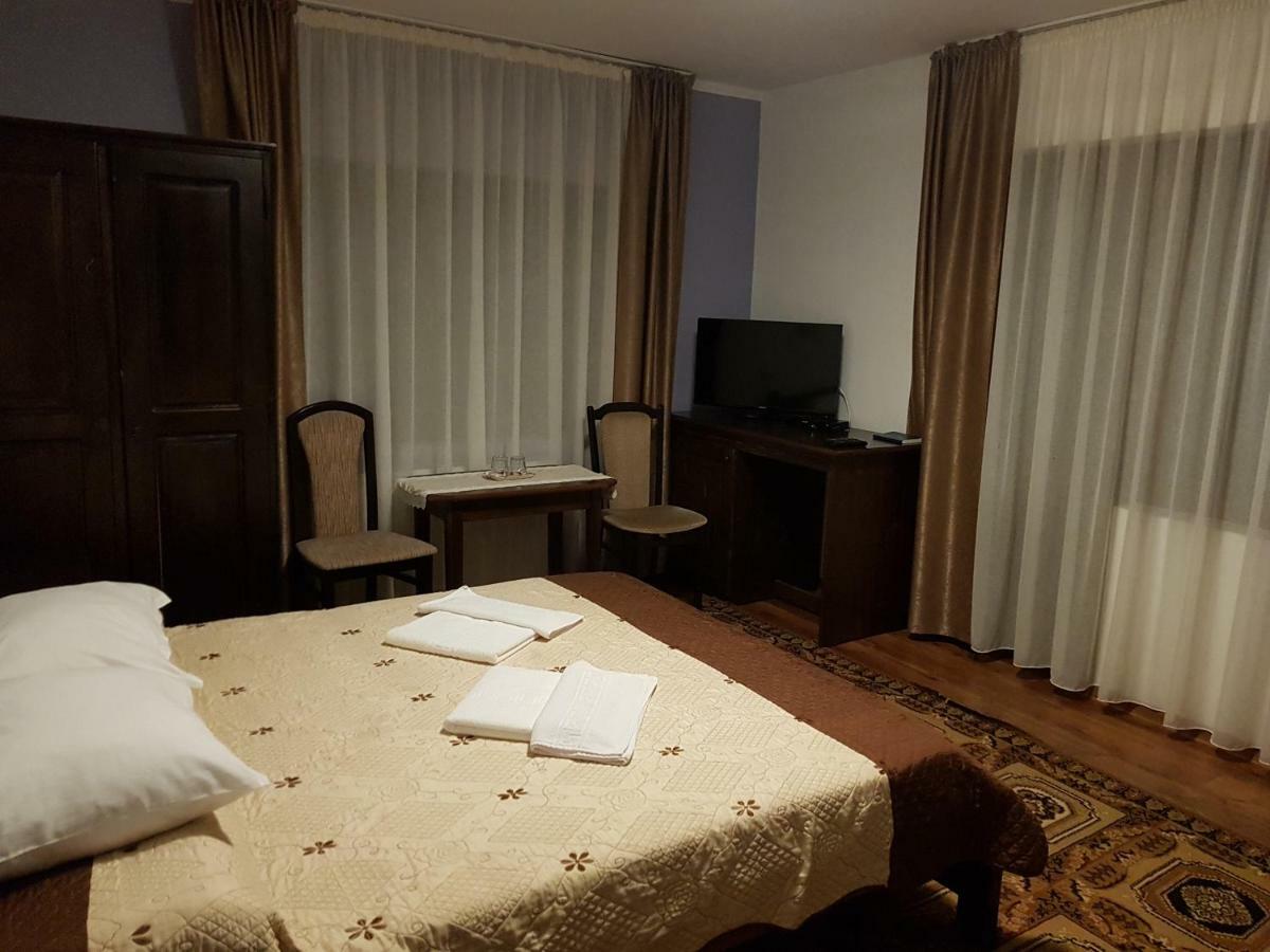 Perla Padurii Hotell Valea Mare  Eksteriør bilde